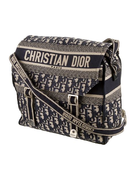 men's dior messenger bag|christian dior crossbody bag men.